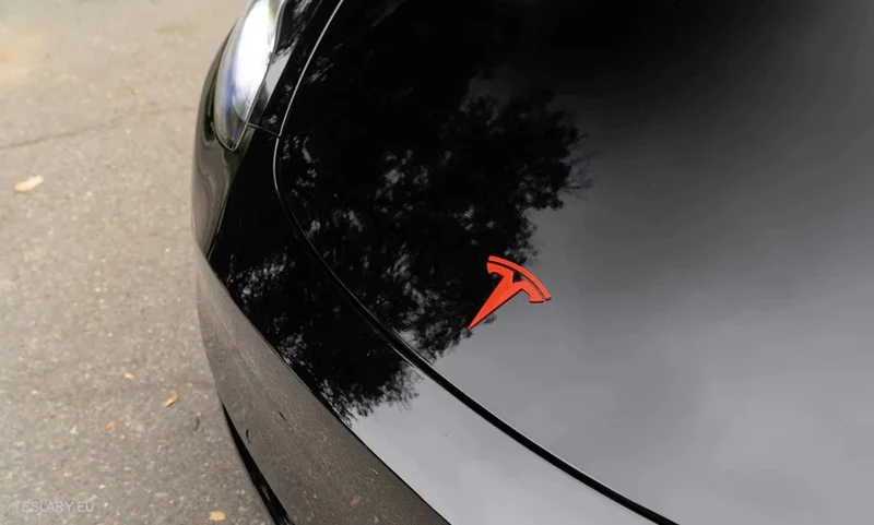 Tesla Model 3-teiliges Logo-Set für Front, Heck und Lenkrad