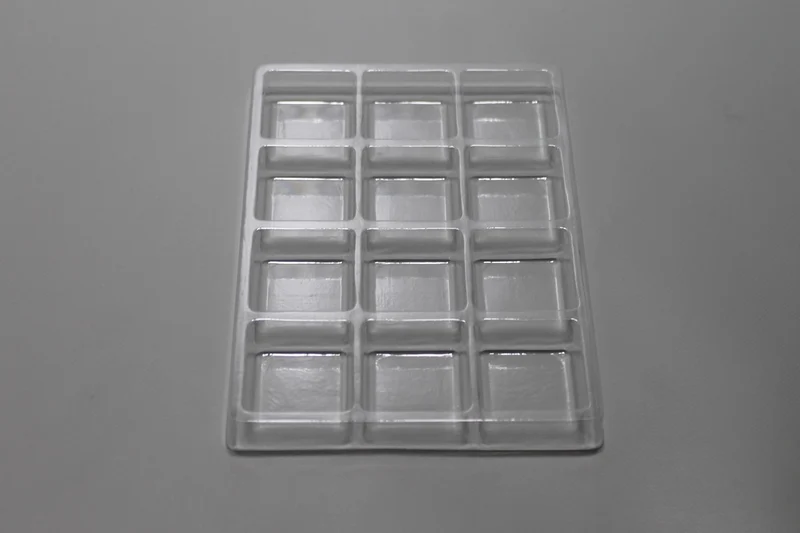 Einsätze für 12 Pralinen 2.5x1.1x2.5cm Transparent (25 Stück) [FPBI270]