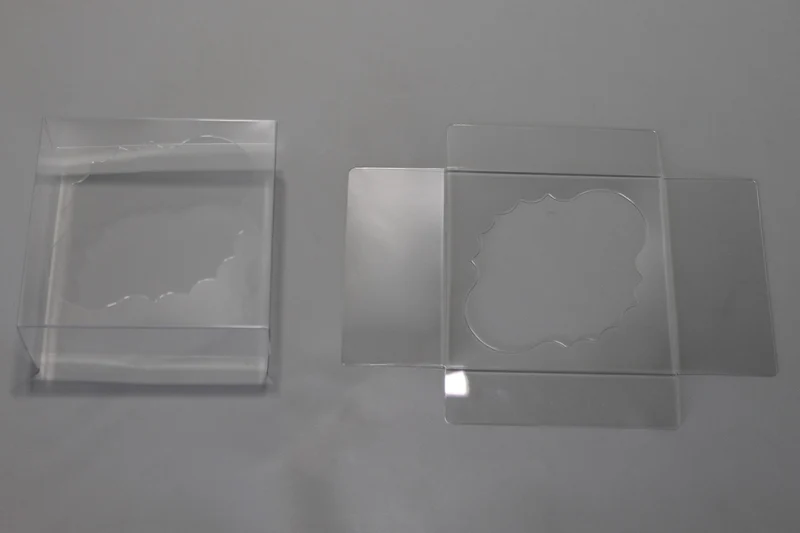 Einsätze für große Jumbo-Cupcakes 10x10x2cm (100 Stück) [FPBI208]