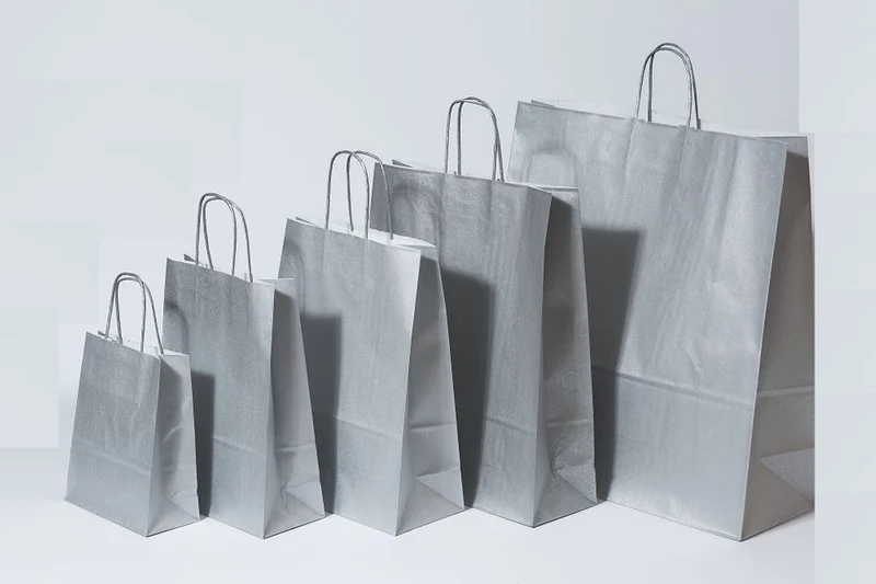 Papiertragetaschen Silber 26x12x35cm Kraft 90g/m² (50 Stück) [PAM2635SI]