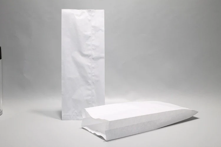 Papierbeutel Weiß 14x6x28cm mit Seitenfalten | Inhalt 1.5kg Zellulose 35g/m² (125 Stück) [PAV1418]